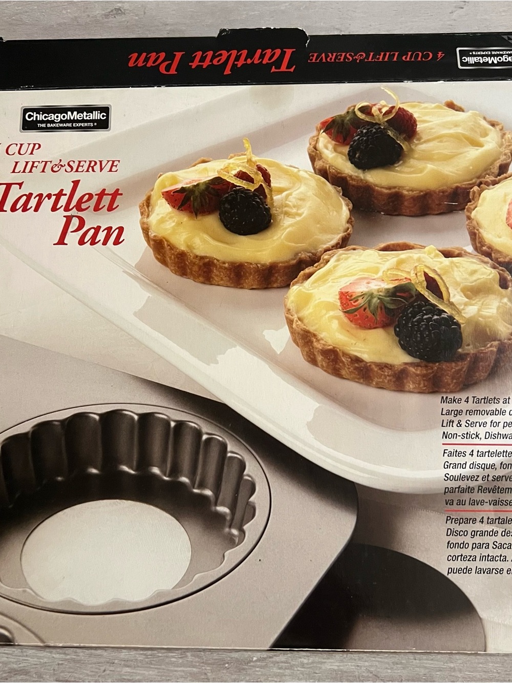 New Chicago Metallic 4 Cup Tartlett Pan